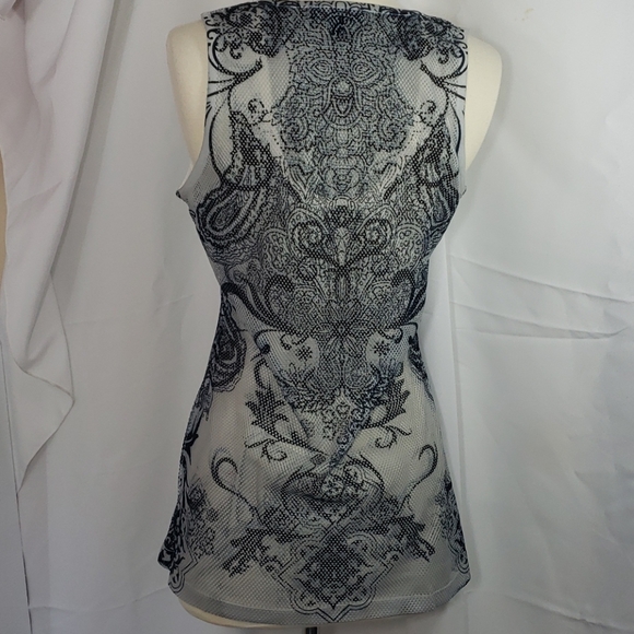 Almost Famous Tank Top - Picture 7 of 9